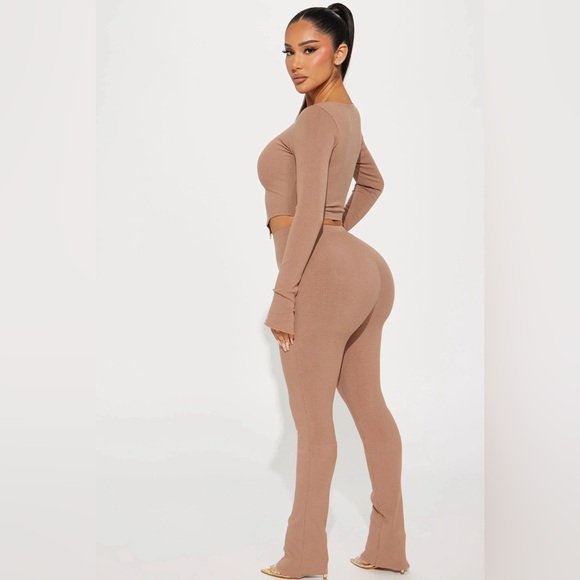 Chic SNATCHED Two-Piece Set in Taupe - Picture 4 of 14